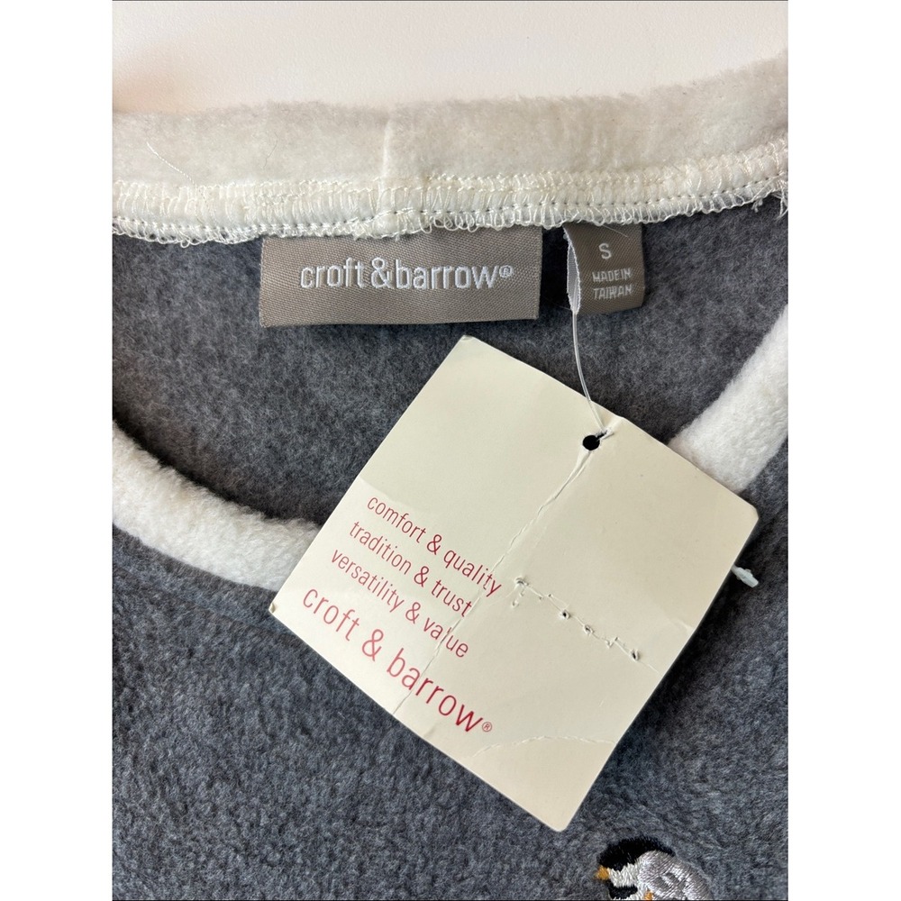 NEW Croft & Barrow Birds Cardinal Birdhouse Fleece Pullover Grey Embroidered - Picture 5 of 7